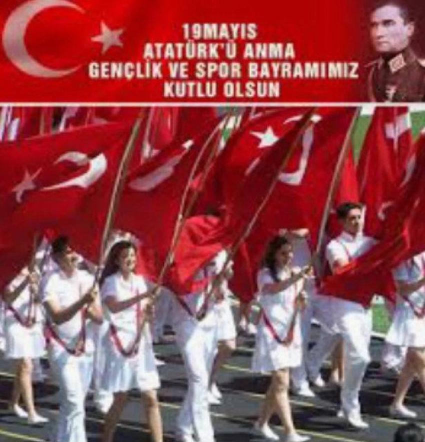 Ünlü isimlerin 19 Mayıs Atatürk'ü Anma, Gençlik ve Spor Bayramı paylaşımları!