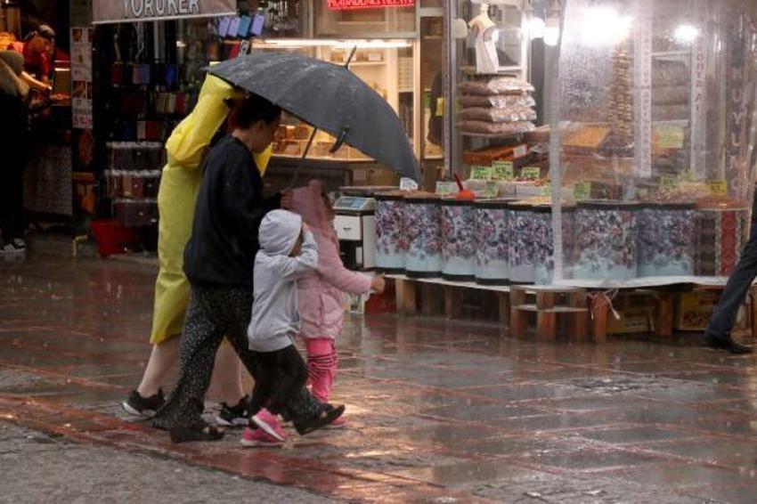 Kuvvetli sağanak ve kar yağışı uyarısı! Meteoroloji 66 il için son dakika duyurdu! Devam edecek, İstanbul, İzmir, Ankara, Antalya dahil...