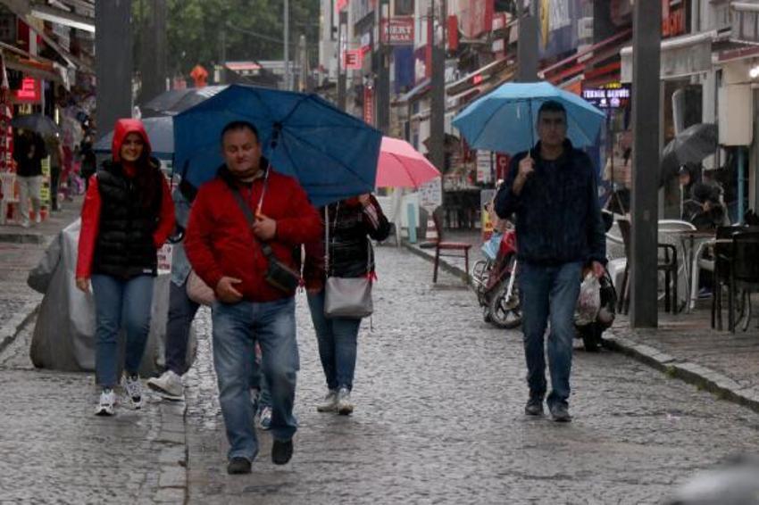 Kuvvetli sağanak ve kar yağışı uyarısı! Meteoroloji 66 il için son dakika duyurdu! Devam edecek, İstanbul, İzmir, Ankara, Antalya dahil...