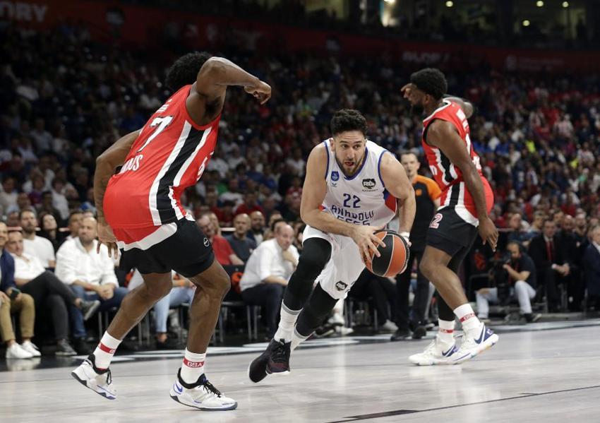 Anadolu Efes, Euroleague'de finale yükseldi!