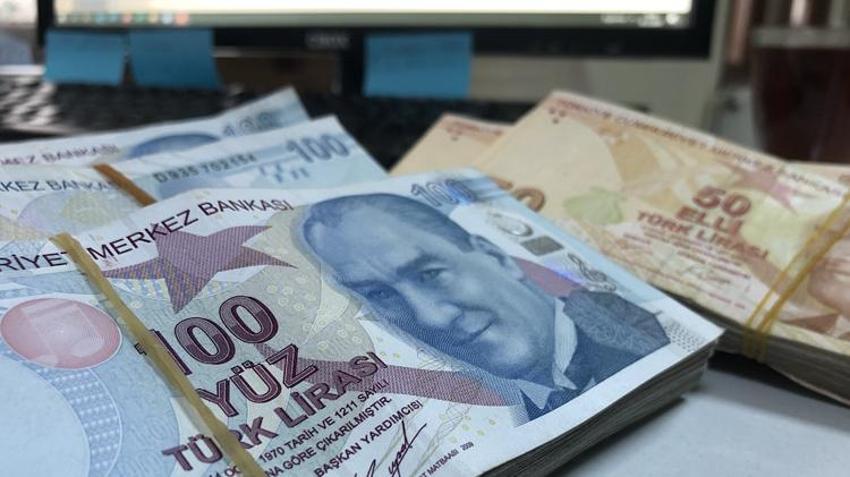 Memur maaşlarına ve emekli aylıklarına büyük zam! Aylık 1450 lira! Tarih verildi! Tek tek hesaplandı