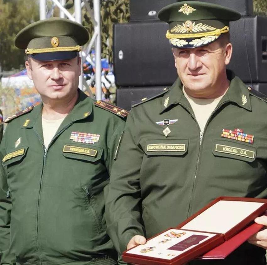 Rusya Ukrayna'da son kozunu oynadı! Zelenski'den acı itiraf geldi: Orası Cehennem!