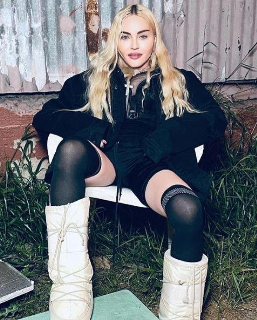 Madonna'ya Instagram şoku! Müstehcen görüntüler paylaştığı gerekçesiyle yasaklandı