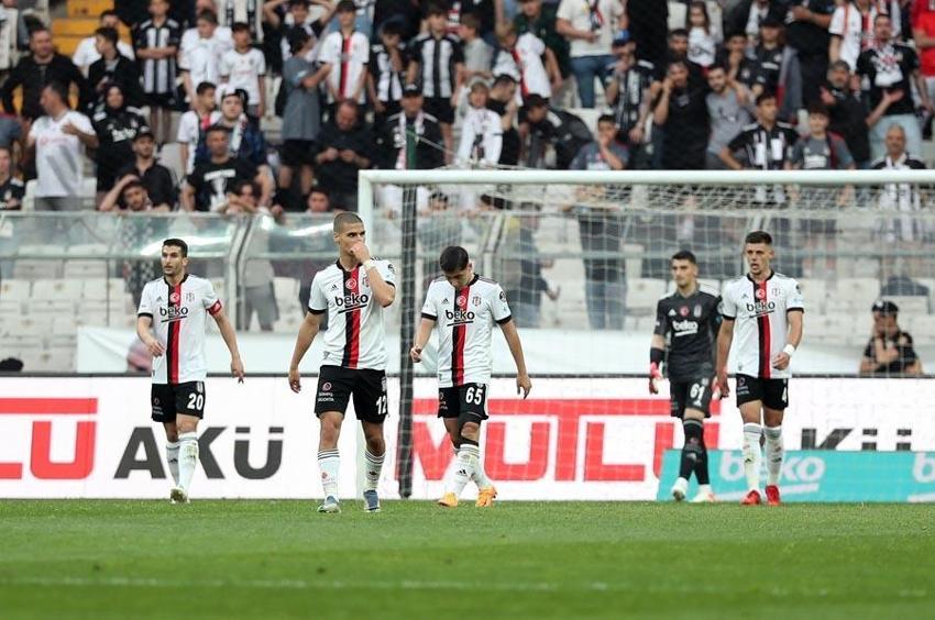 Biri 33 maçta sadece 2 gol attı Konyaspor maçından sonra iki yıldız Beşiktaş'tan ayrıldı