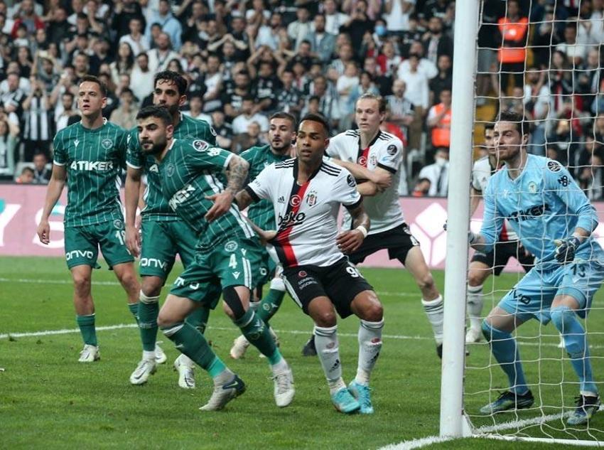 Biri 33 maçta sadece 2 gol attı Konyaspor maçından sonra iki yıldız Beşiktaş'tan ayrıldı