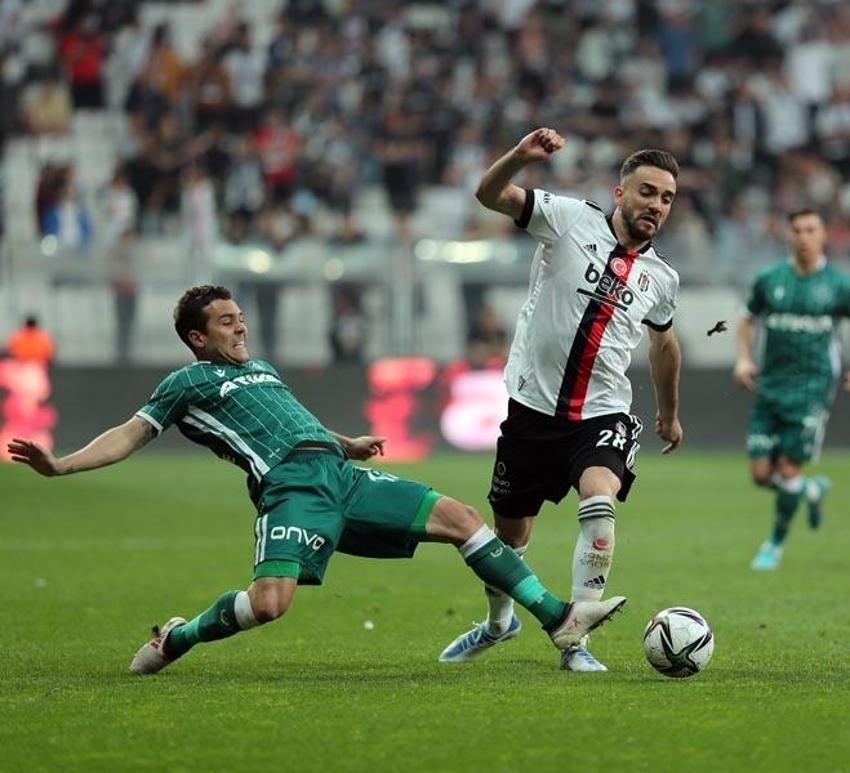 Biri 33 maçta sadece 2 gol attı Konyaspor maçından sonra iki yıldız Beşiktaş'tan ayrıldı