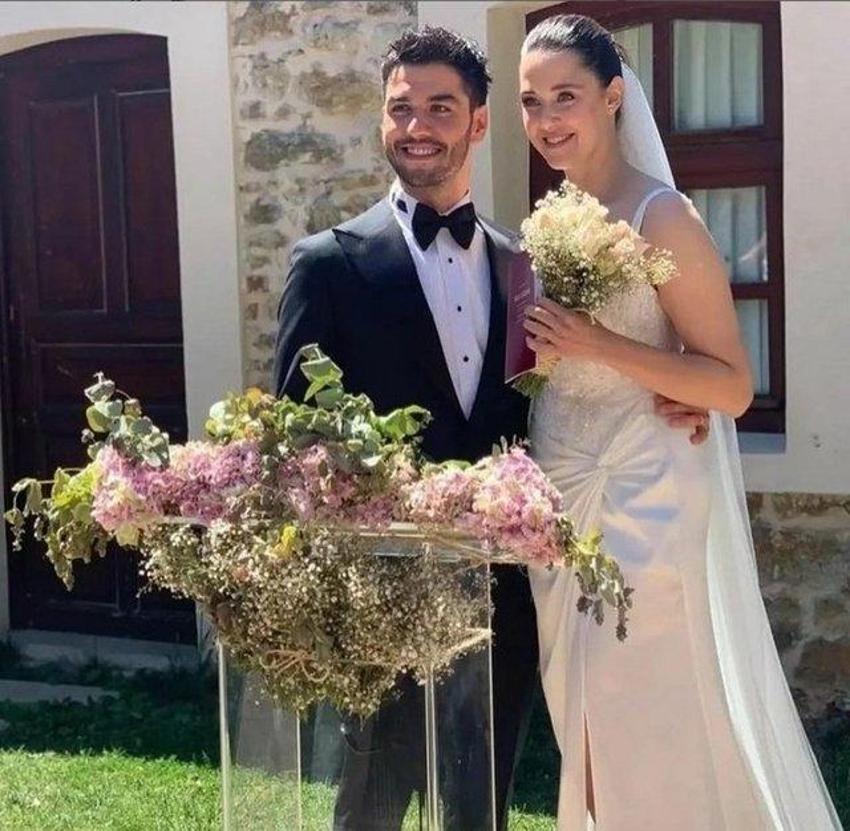 Melis Birkan ile Aras Aydın evlendi! Düğüne ünlü akını...