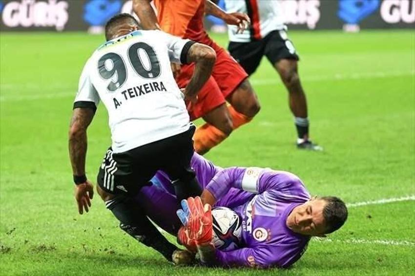 Muslera Dursun Özbek'i duydu dünyaca ünlü yıldızı açıkladı! 'Süper Lig'e getiririm'
