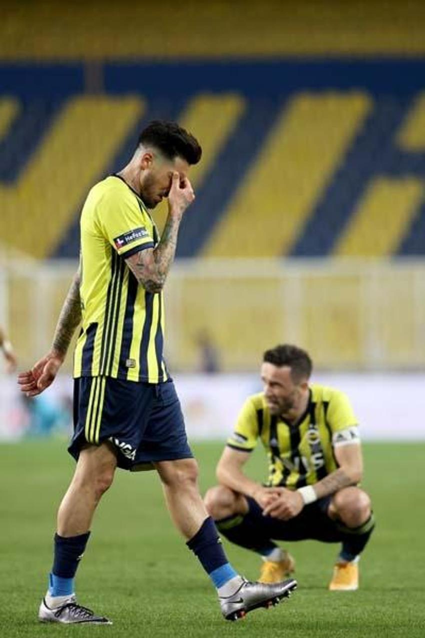 Bu transfer en çok İrfan Can Kahveci'yi üzecek! M.United, B.Dortmund'da oynayan yıldız Fener'e geliyor