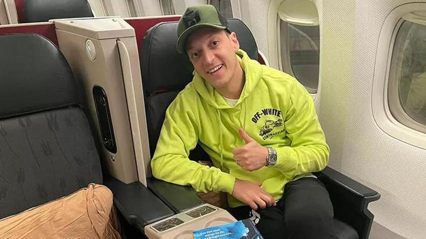 SON DAKİKA Mesut Özil'in yeni adresi belli oldu! Ali Koç açıkladı 'Hayırlısı olsun'