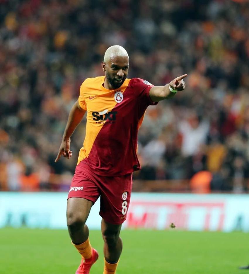 Transfer hamleleri peş peşe! Galatasaray, Fenerbahçe, Beşiktaş ve Trabzonspor harekete geçti...