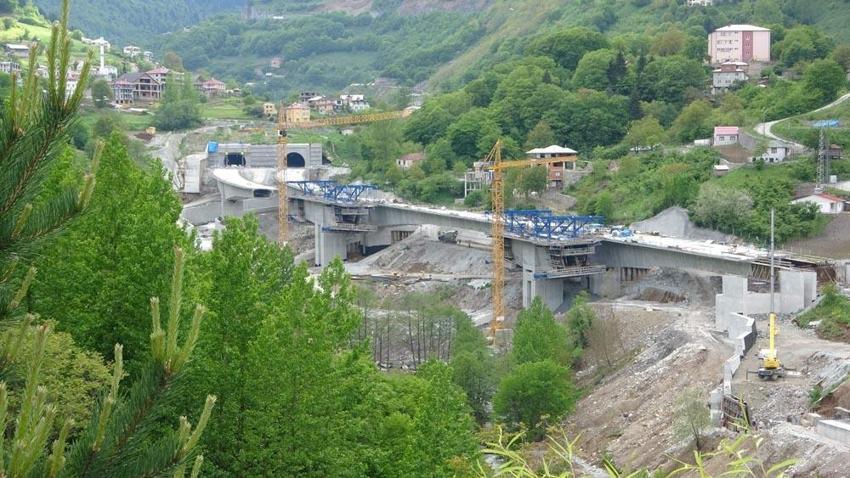 Tamamlandığında dünyanın ikinci, Avrupa'nın ve Türkiye'nin en uzun çift tüplü karayolu tüneli olacak