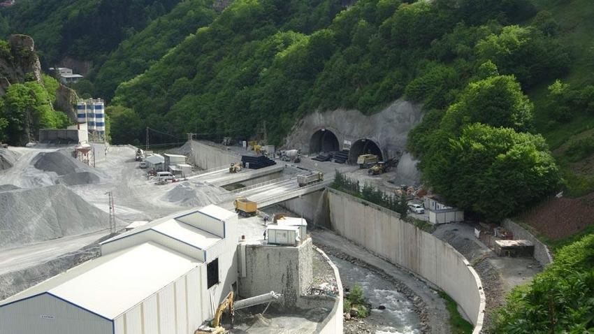 Tamamlandığında dünyanın ikinci, Avrupa'nın ve Türkiye'nin en uzun çift tüplü karayolu tüneli olacak