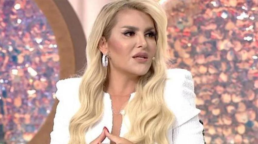 Selin Ciğerci değişimiyle konuşuluyor! Bu kez gözlerini çektirdi...