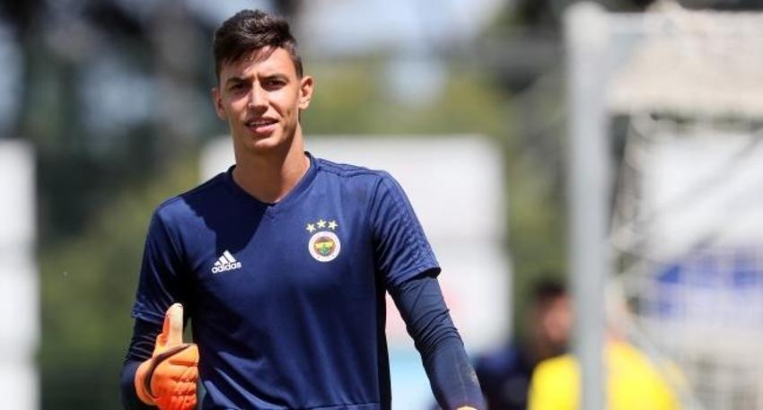 Anlaşma tamam! Ali Koç Muslera'ya kafa tutan G.Saray'ın eski kalecisini bitirdi
