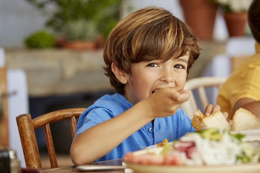 Beyin fonksiyonlarını geliştiriyor, Alzheimer riskini azaltıyor! Vitamin, demir, çinko, kalsiyum, folik asit ve protein bakımından çok zengin, meme kanserine karşı kalkan oluyor...