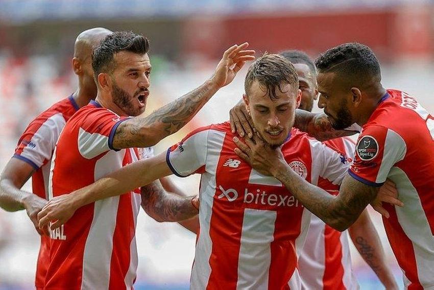Sosa, Gustavo ve Ozan'ın yaptığını tek başına yapacak! Hem de 750 bin euro'ya...