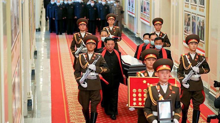 Kim'in ölümsüz aşk iksiri! Kuzey Kore bunu konuşuyor, türü bilinmiyor