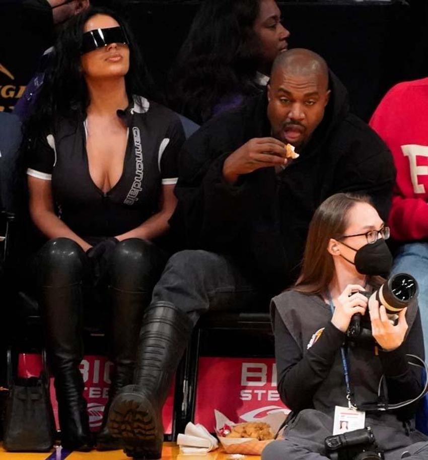 Kanye West'e avukat dayanmıyor! Dördüncüsü de istifa etti...