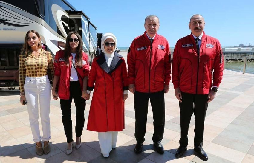 Azerbaycan'da TEKNOFEST heyecanı! Cumhurbaşkanı Erdoğan: Bölgede yeni bir sayfa açmanın zamanı gelmiştir