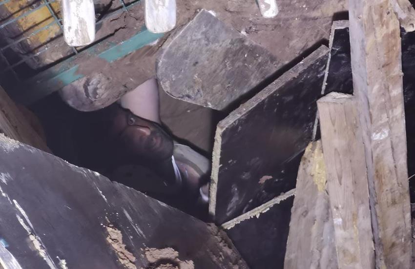 Göçük altında kalan işçi 8 saat sonunda kurtarıldı