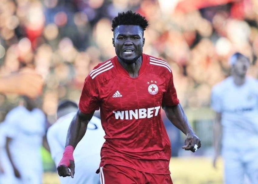 İsmael'den sürpriz transfer! Sörloth'a gittiler olmayınca sadece 1 gol atan forveti aldılar!