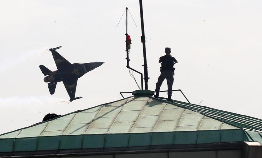 İstanbul'da fetih coşkusu! Atatürk Havalimanı'na ziyaretçi akını