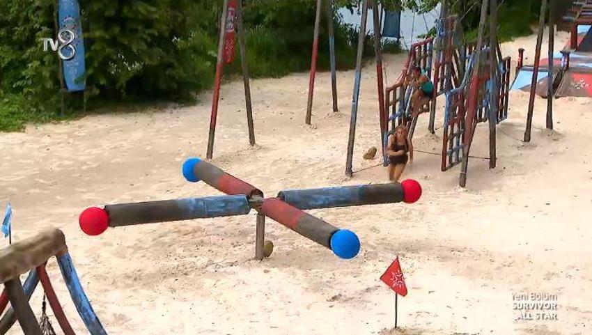 Survivor eleme adayı kim oldu? Survivor All Star kim gitti, elendi? 30 Mayıs Survivor'da üçüncü eleme adayı kim oldu? Acun Ilıcalı açıkladı