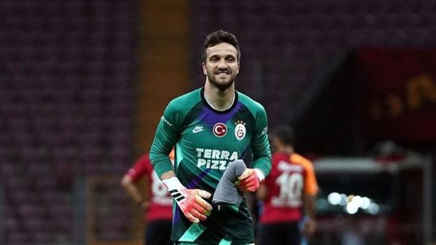 Torrent Muslera'yı eleştirmiş Pena Barcelona'ya geri gitmişti! İşte G.Saray'ın yeni kalecisi