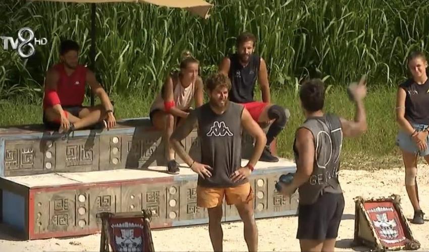 Survivor'da yeni takımlar belirlendi! Survivor ödül oyununu hangi takım kazandı? İşte Survivor son bölümde yaşananlar...