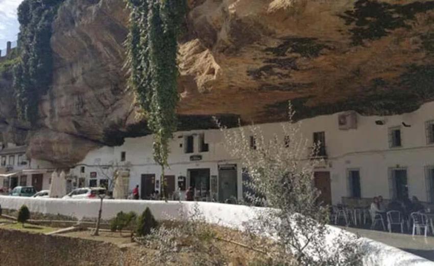 Dünyanın en tuhaf ve en gizemli yerleri! Sırları bir türlü çözülemiyor...