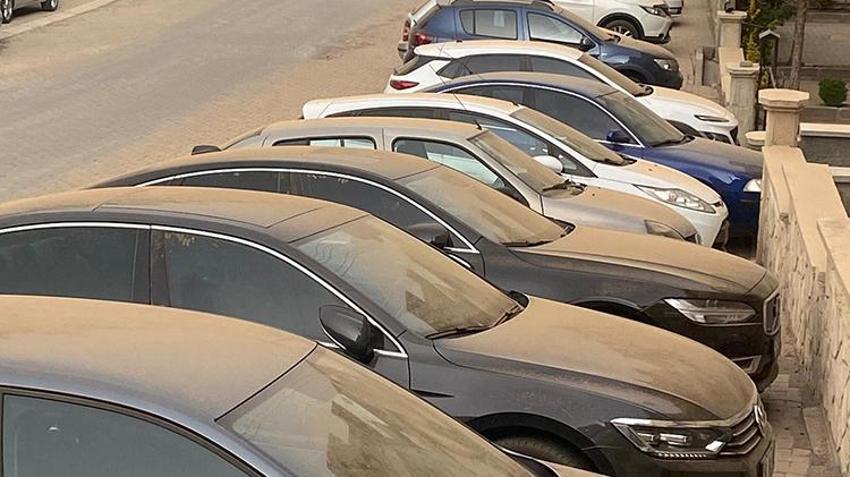 Suriye'den gelen toz bulutu birçok kenti esir aldı! Meteoroloji uzmanından uyarı gecikmedi