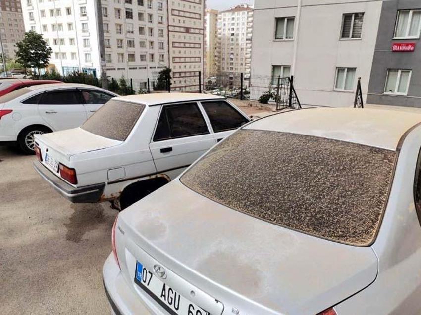 Suriye'den gelen toz bulutu birçok kenti esir aldı! Meteoroloji uzmanından uyarı gecikmedi