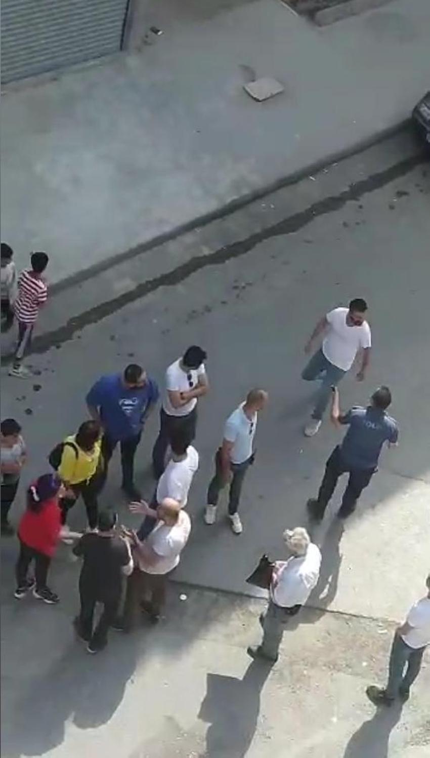 Döner bıçağıyla arkadaşına korku dolu anlar yaşattı