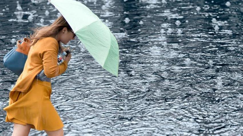 Çok şiddetli yağışlar 50 ilde başlıyor! Fena bastıracak, 5 gün sürecek! Meteoroloji bu kentleri özellikle uyardı! İstanbul, İzmir, Ankara dahil...