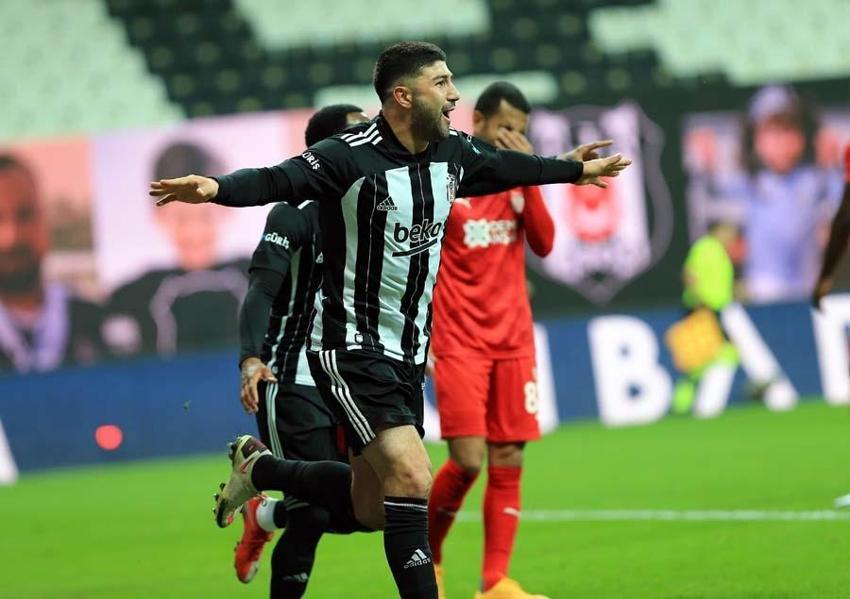 Beşiktaş ile anlaşma sağlayamayan genç golcü Güven Yalçın Trabzonspor'a önerildi!