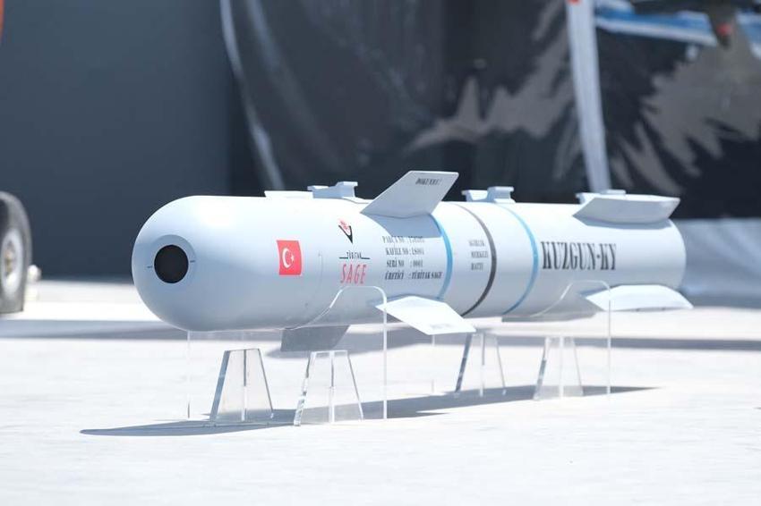 Türkiye'nin en yeni silahları ve teknolojileri EFES-2022'de sahneye çıktı!
