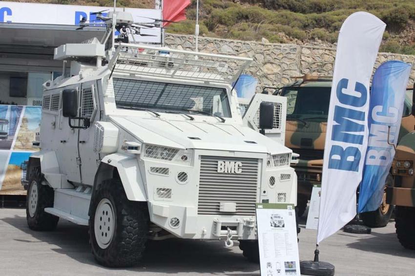 Türkiye'nin en yeni silahları ve teknolojileri EFES-2022'de sahneye çıktı!