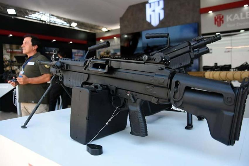 Türkiye'nin en yeni silahları ve teknolojileri EFES-2022'de sahneye çıktı!