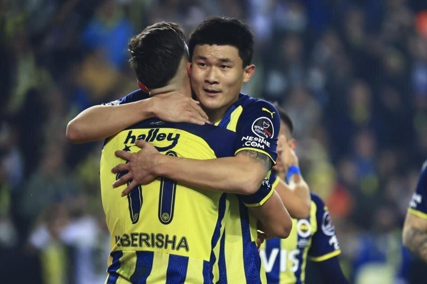 Fenerbahçe'de şok! Önce yatan 2 transferi açıkladı ardından 3 ayrılığı!