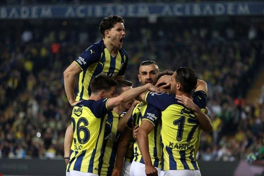 23 yıl sonra Premier Lig'e çıktılar Fenerbahçe'nin yıldızına talip oldular! 'En az 20 M.€'