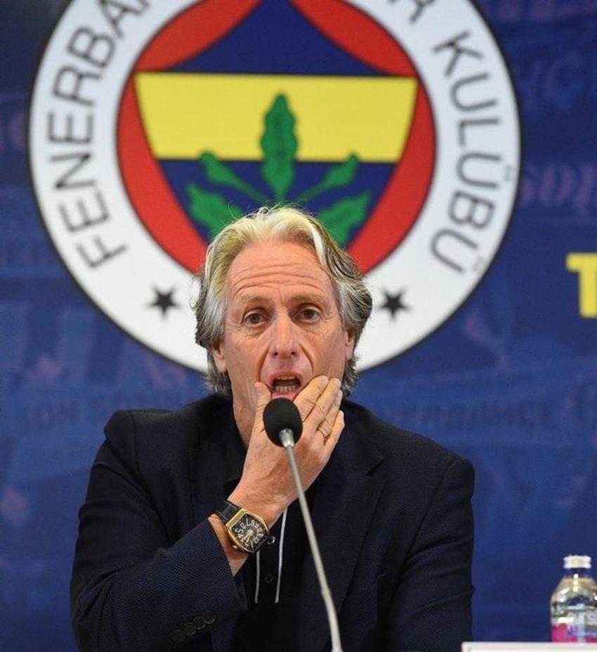 İsyan çıkaran transfer isteği! Jorge Jesus istedi Ali Koç '4 yıl önce zor kurtulduk' dedi!