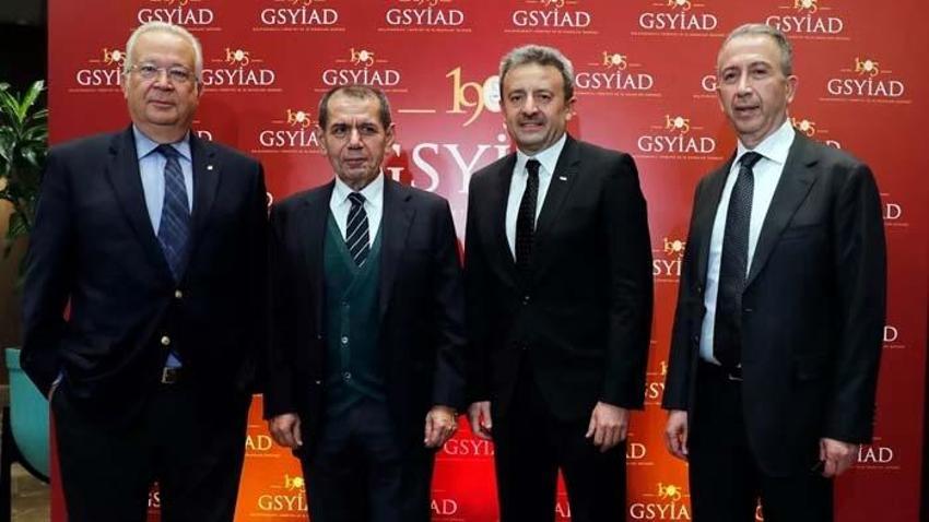 Galatasaray'da yılın transferi bitmek üzere! İtalyan hoca teknik direktörlüğe getirilecek