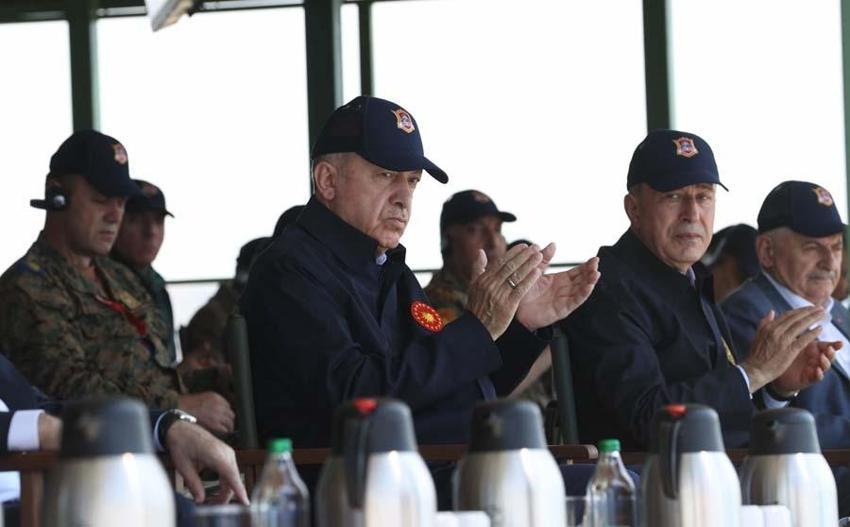 Efes-2022 tatbikatı Yunanistan'ın ödünü kopardı: Türklerin Yunan adalarına çıkarmasını izleyecekler!