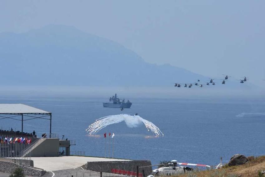 Efes-2022 tatbikatı Yunanistan'ın ödünü kopardı: Türklerin Yunan adalarına çıkarmasını izleyecekler!