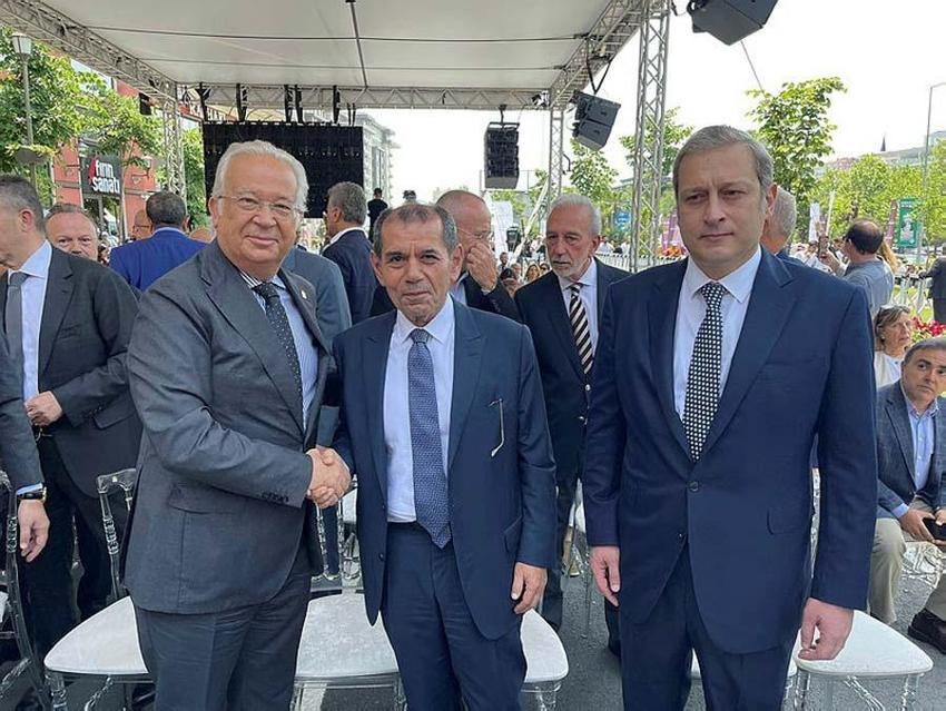 Galatasaray'da kritik seçim! Kim başkan olacak? İşte Dursun Özbek ve Eşref Hamamcıoğlu'nun listesi... Oy verme işlemi sona erdi...