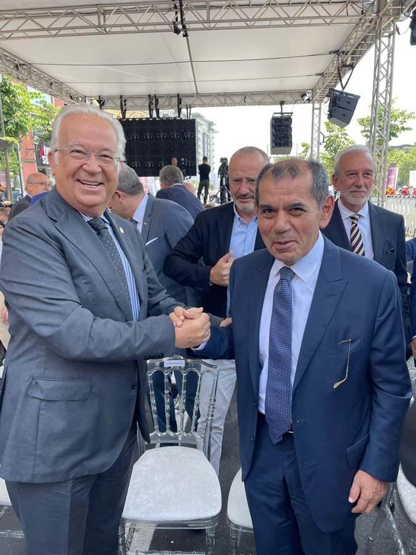 Galatasaray'da kritik seçim! Kim başkan olacak? İşte Dursun Özbek ve Eşref Hamamcıoğlu'nun listesi... Oy verme işlemi sona erdi...