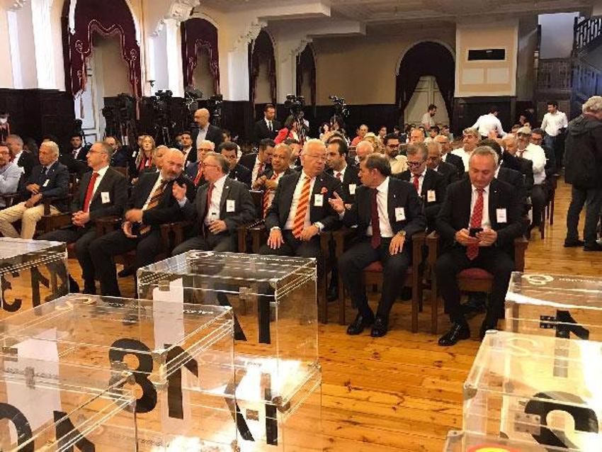 Galatasaray'da kritik seçim! Kim başkan olacak? İşte Dursun Özbek ve Eşref Hamamcıoğlu'nun listesi... Oy verme işlemi sona erdi...