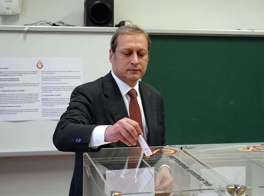 Galatasaray'da seçim günü! Başkan Burak Elmas'ın oyu ifşa mı oldu? Geçersiz sayılacak...