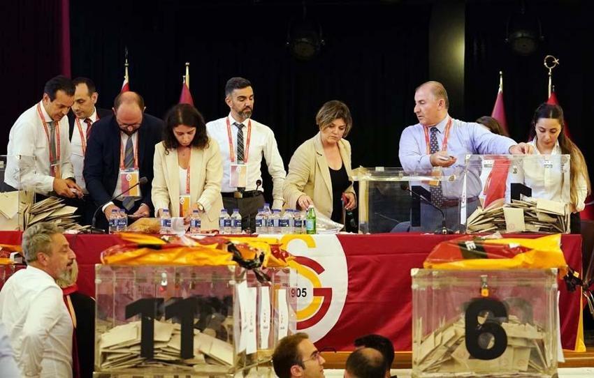 Galatasaray'da kritik seçim! Kim başkan olacak? İşte Dursun Özbek ve Eşref Hamamcıoğlu'nun listesi... Oy verme işlemi sona erdi...